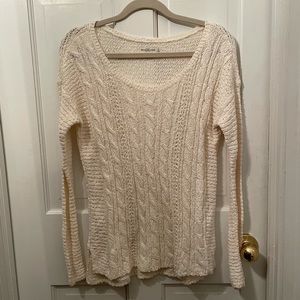 White Abercrombie Sweater S
